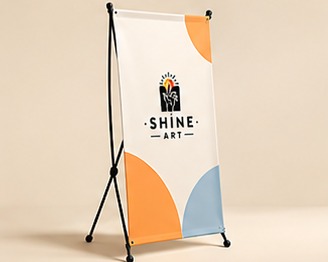 استند با چاپ بنر — چاپ حرفه‌ای Shine Art